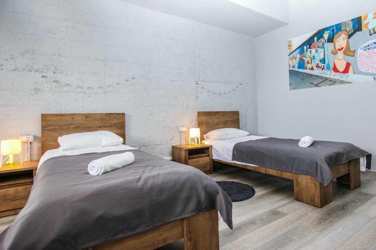 Xxl Rooms Rijeka Ngoại thất bức ảnh